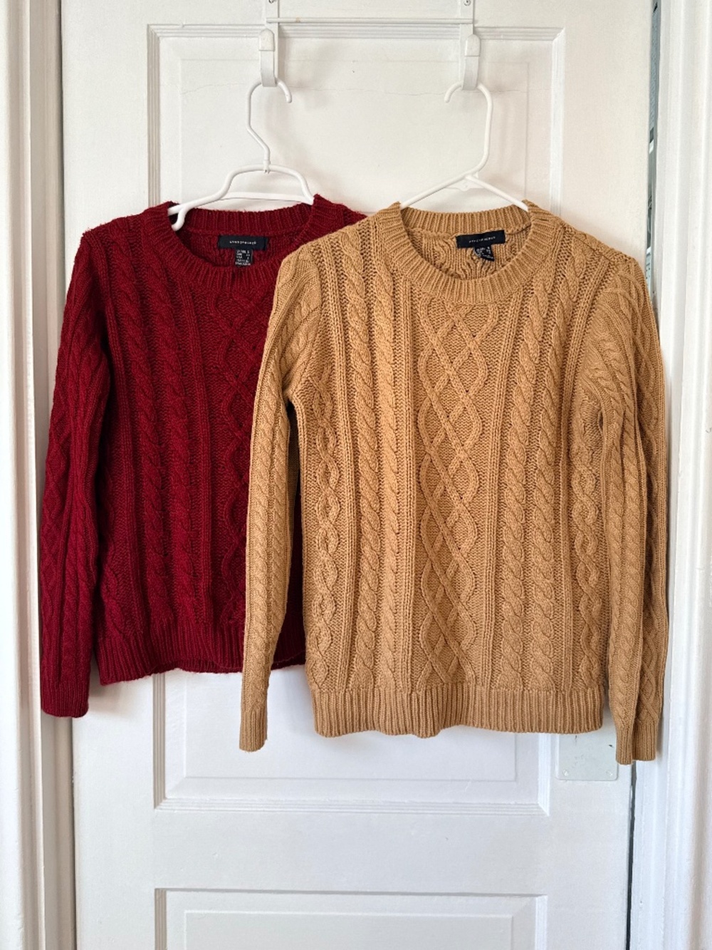 Women’s sweaters size small